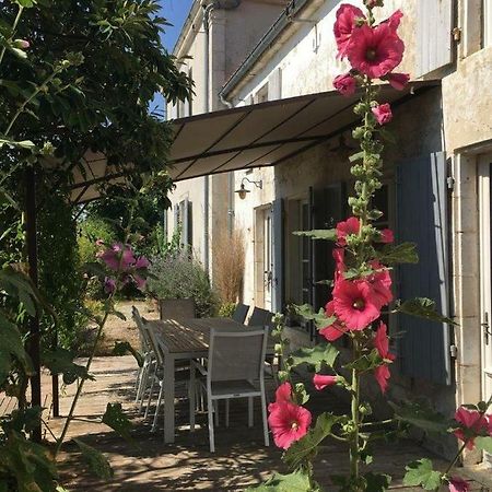 Tilleuls Et Bambous Hotel Saint-Sauveur-d'Aunis Kültér fotó
